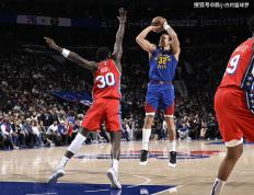 约基奇陷入低谷，冲击季后赛连败，三连败球队命运悬念！